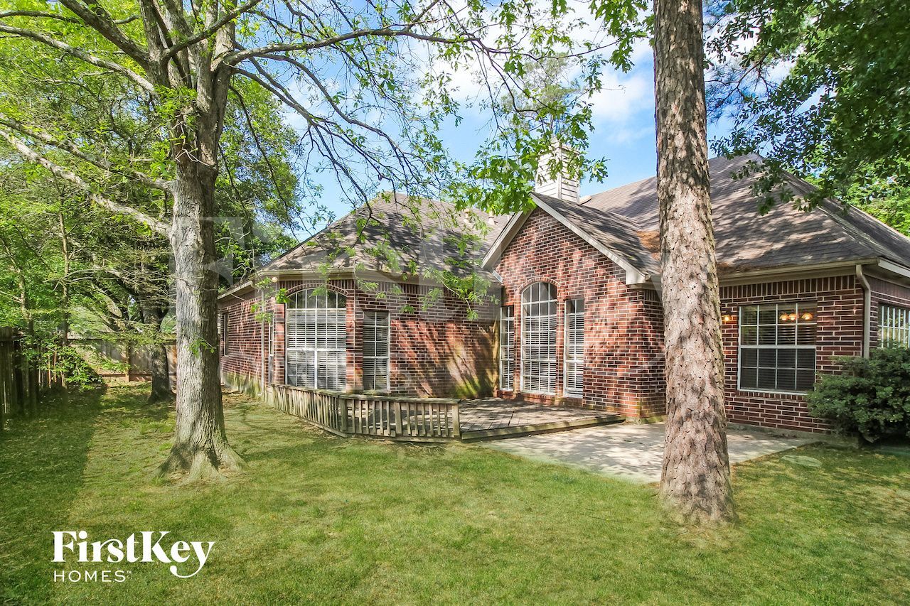 Building Photo - 4030 Echo Mountain Dr