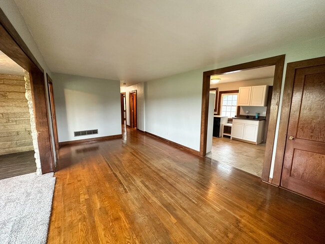 Building Photo - 4242 S Co Rd 50 W