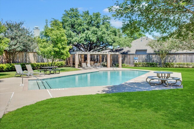 Primary Photo - 6906 Afton Woods Dr