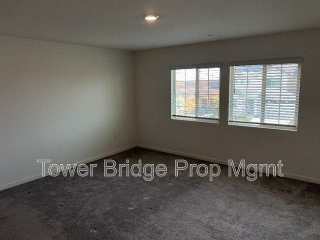 Building Photo - 12722 Montbrook Way