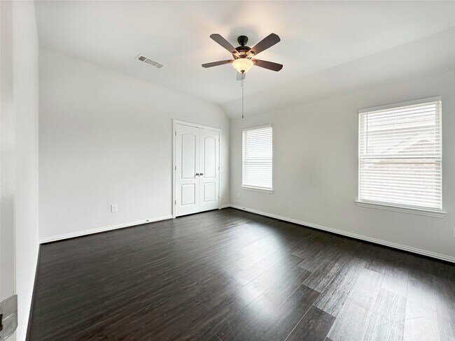 Building Photo - 23610 Carducci Dr