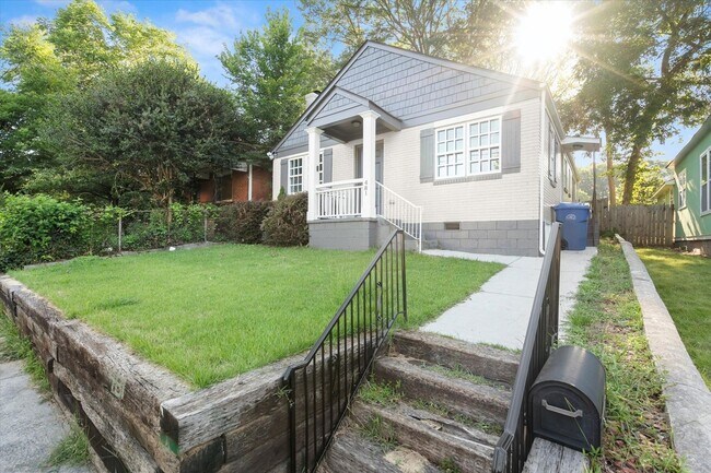 Building Photo - 481 Griffin St NW