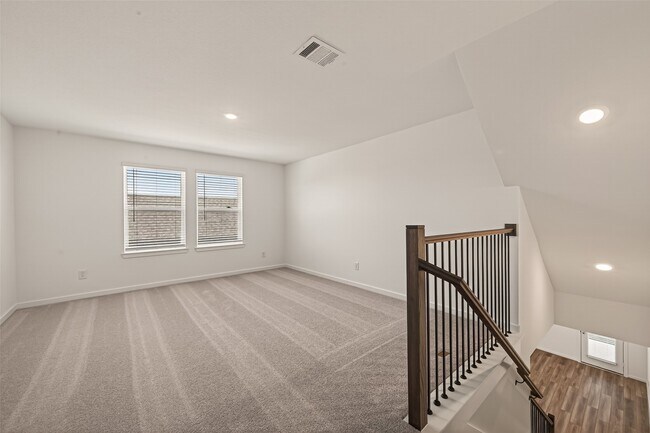 Building Photo - 21926 Sam Raburn Dr