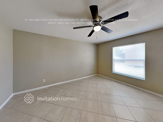 Building Photo - 2350 Mauve Terrace