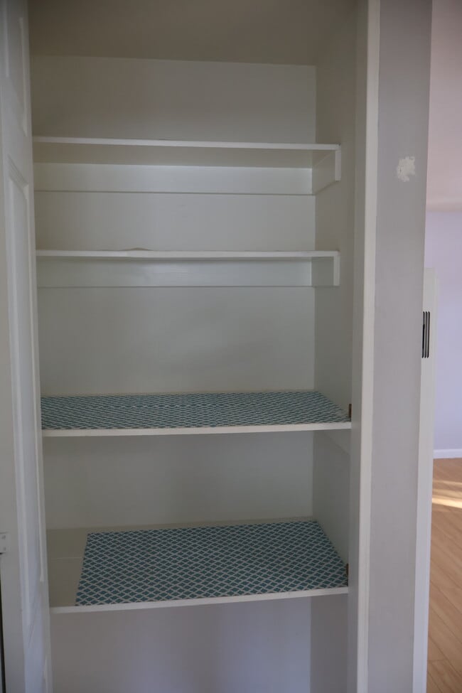 Building Photo - 770 Verano Ave