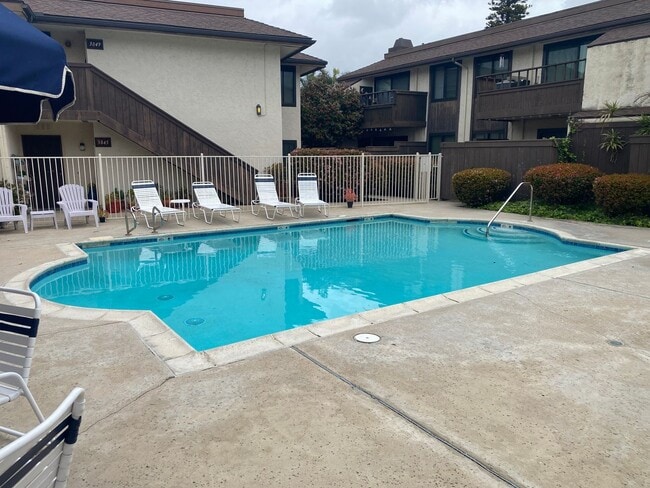 Building Photo - 3831 Nipoma Pl