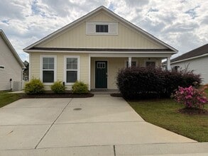 Building Photo - Home is located in Avendale-Rocky Point ad...