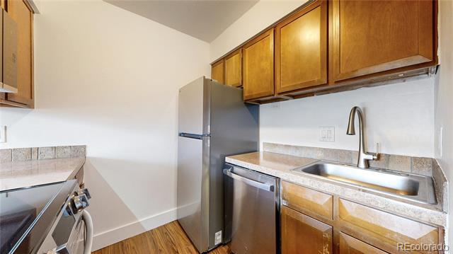 Building Photo - 4955 Moorhead Ave