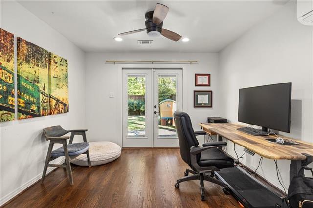 Building Photo - 3622 Suffolk Dr