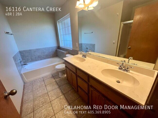 Building Photo - 16116 Cantera Creek Dr
