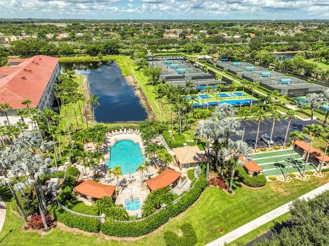 Building Photo - 12547 Imperial Isle Dr