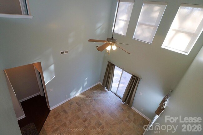 Building Photo - 2090 Shady Pond Dr