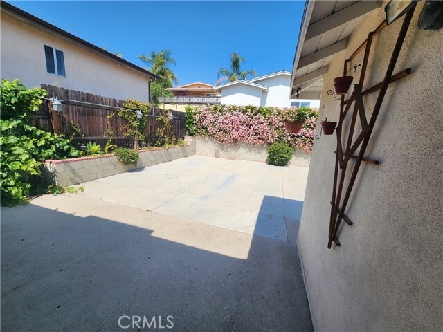 Building Photo - 11010 Oro Vista Ave