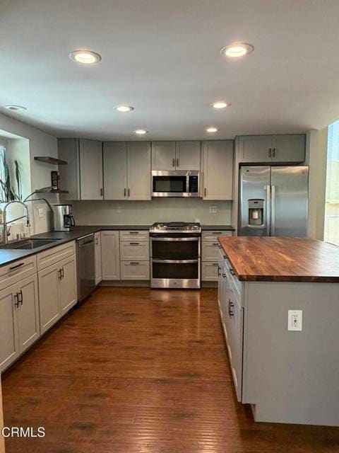 Building Photo - 650 Lions Gate Dr