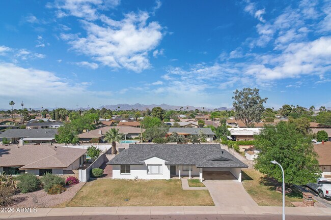 Building Photo - 8426 E Monterey Way