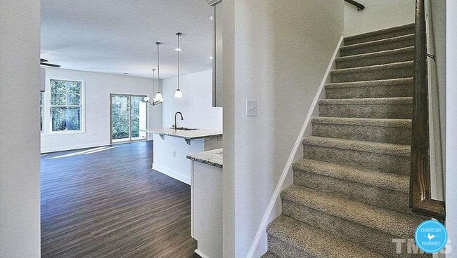 Building Photo - 1028 Navigon Dr