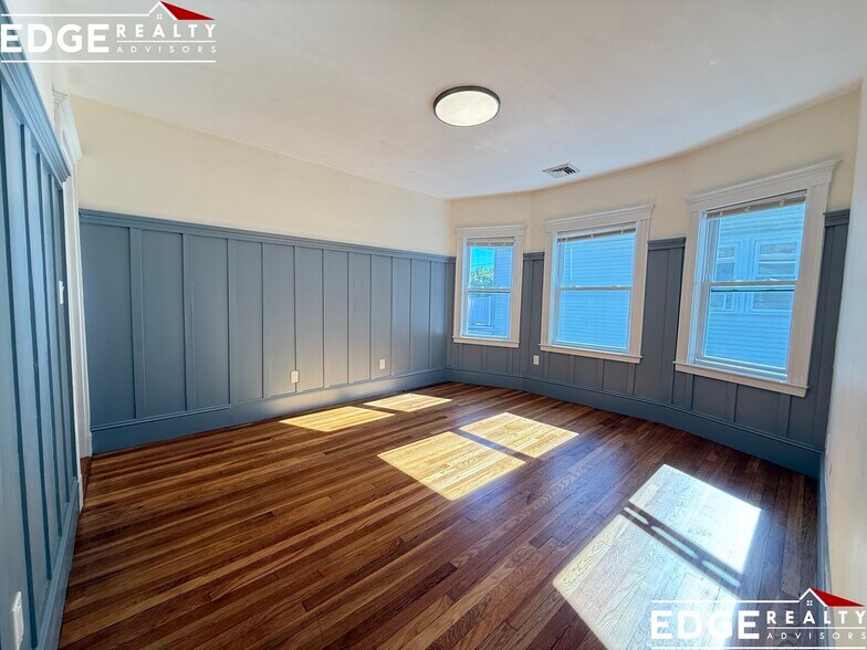 Building Photo - 96 Brayton Rd