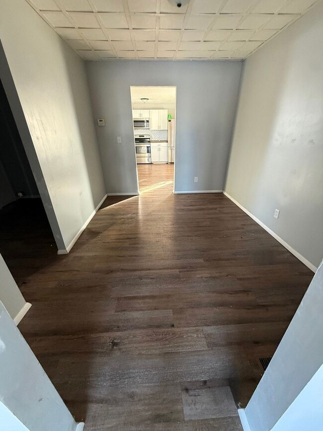 Building Photo - 2 Bedroom / 1 Bath - Daleville Schools