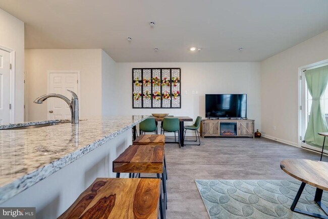 Building Photo - 262 Allison Dr