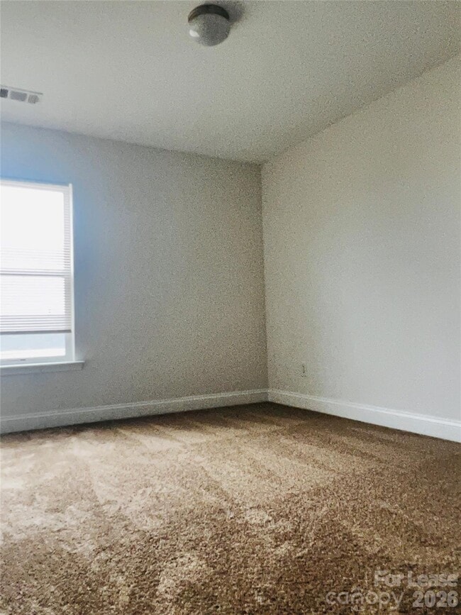 Building Photo - 12918 Tahoe Dr