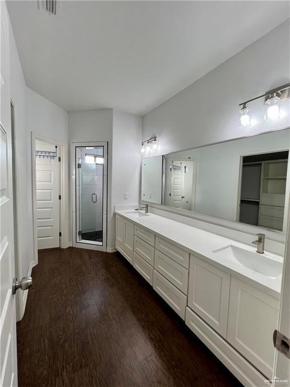 Building Photo - 19 N Sugar Bear Dr