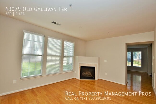 Building Photo - 43079 Old Gallivan Terrace