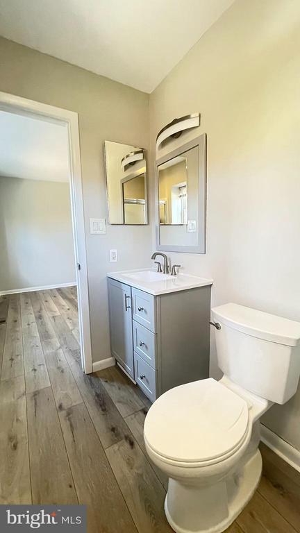 Building Photo - 52 Jacamar Dr