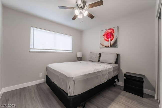 Building Photo - 3992 Chinchilla Ave