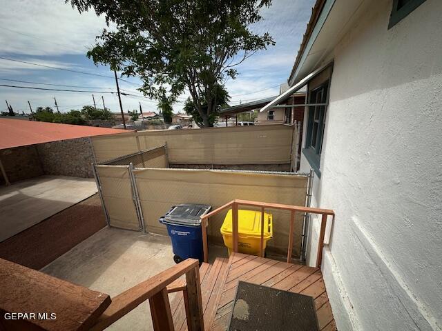 Building Photo - 4222 Pershing Dr