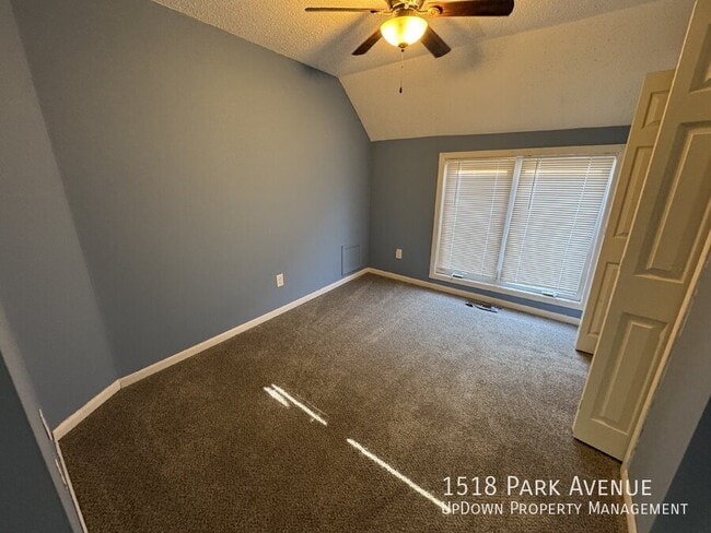 Building Photo - 1518 Park Ave