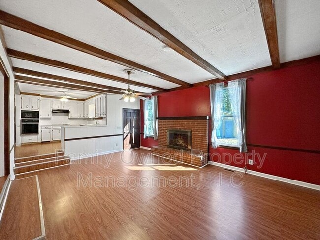 Building Photo - 1123 Belvedere Dr