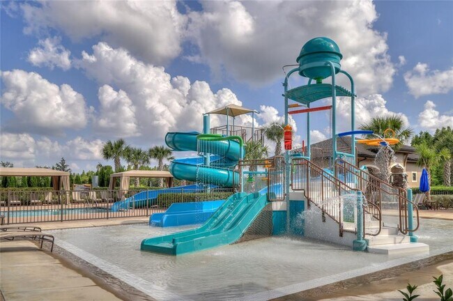 Building Photo - 30788 Lindentree Dr