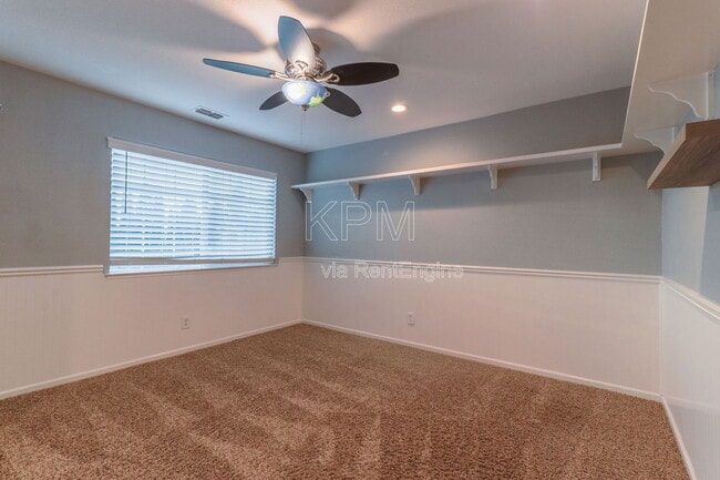 Building Photo - 2326 Carriage Dr