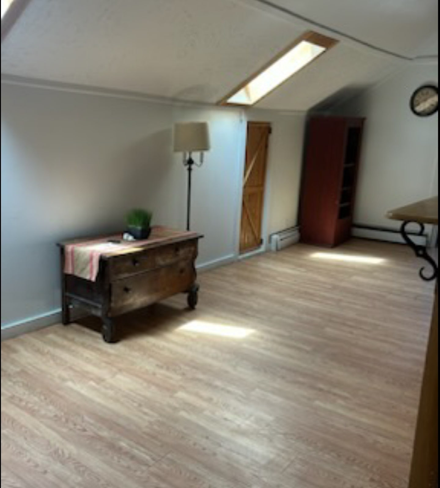 Building Photo - 54 Main St