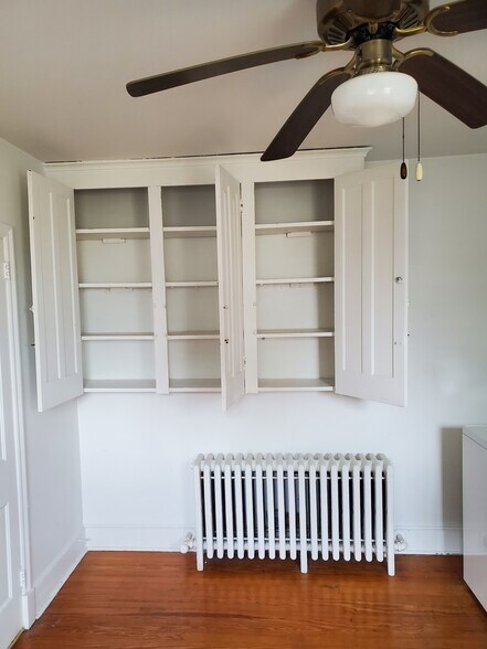 Laundry room built in storage - 507 W Mahoning St