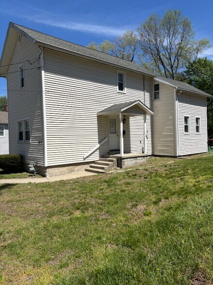 Building Photo - 303 S Prospect St