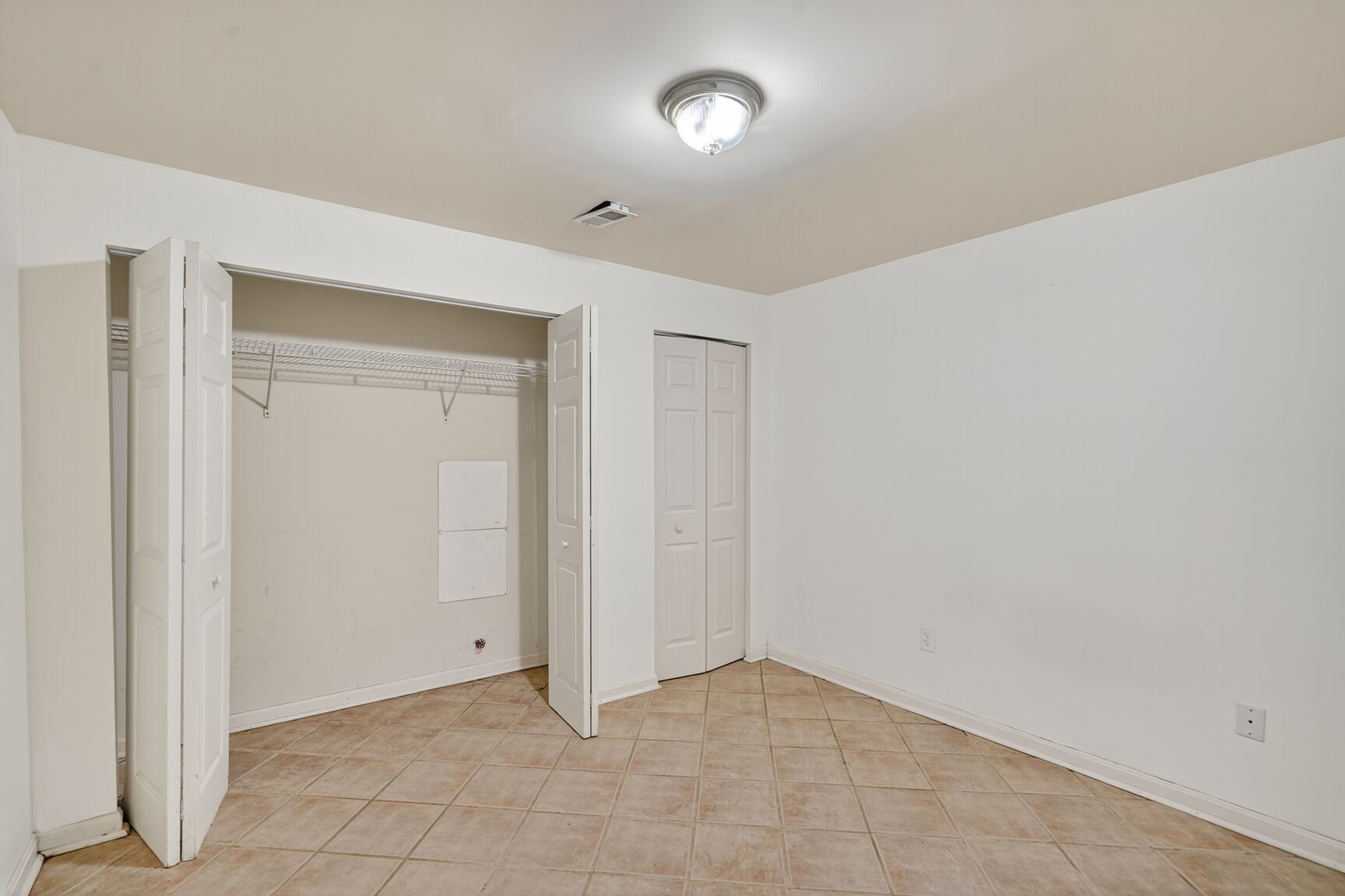 Building Photo - 12416 Loft Ln