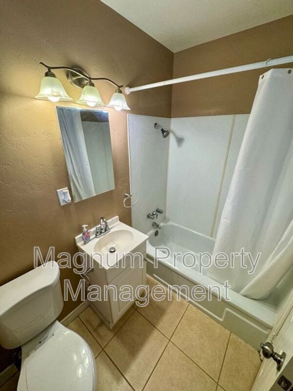 Building Photo - 29002 Goetz Rd