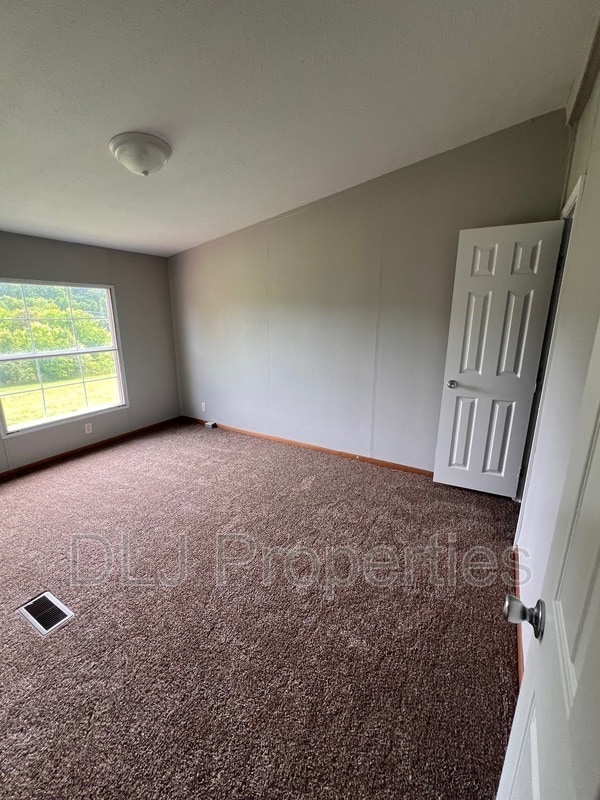 Building Photo - 3709 Catewright Rd