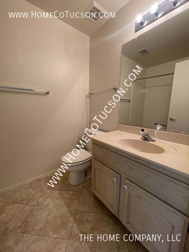 Building Photo - 37364 Arroyo Verde Dr
