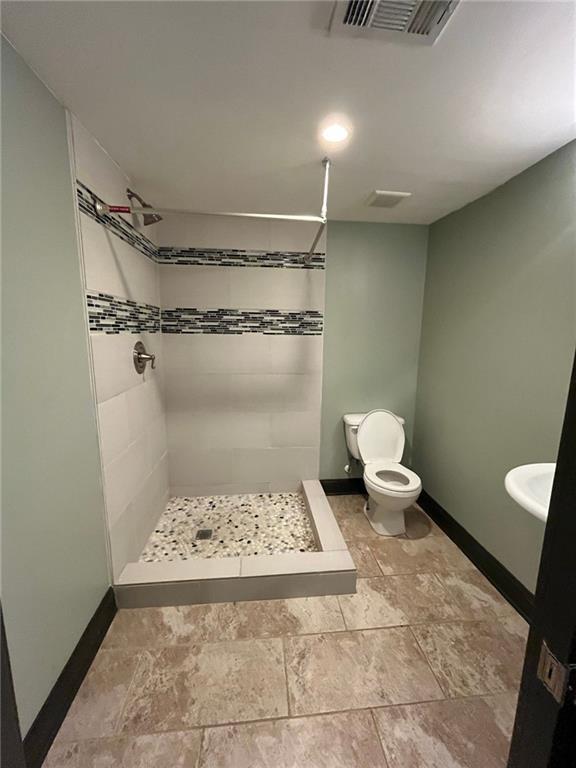 Building Photo - 2237 Chimney Springs Dr