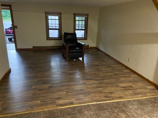 Building Photo - 503 Tamworth Road LLC