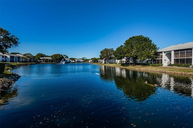 Building Photo - 1151 Pine Ridge Cir W