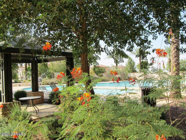 Building Photo - 3854 E Sabra Ln