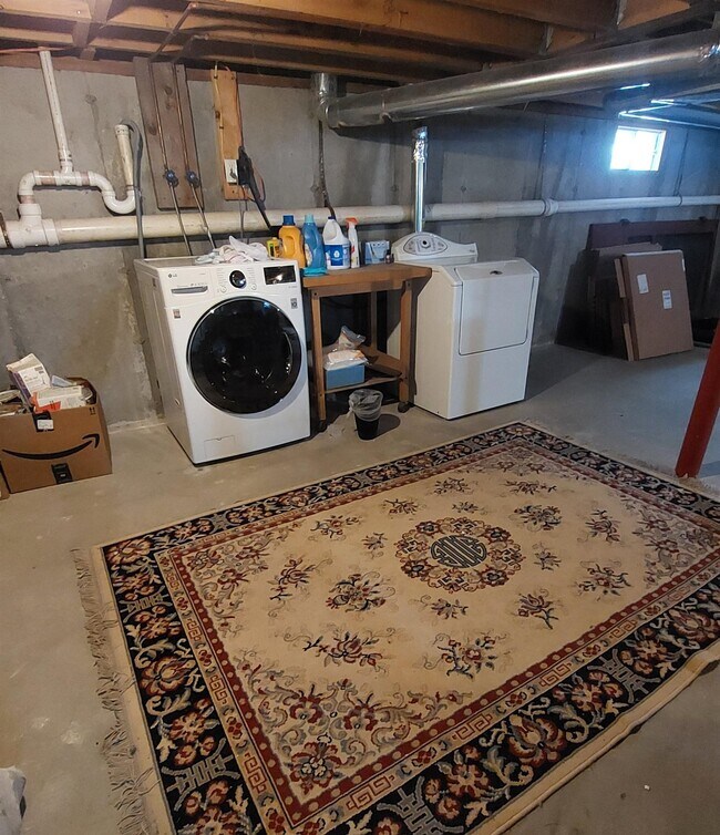 Building Photo - 23 Turner Hill Rd