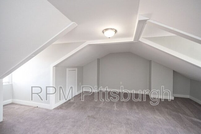 Building Photo - 1908 Wharton St