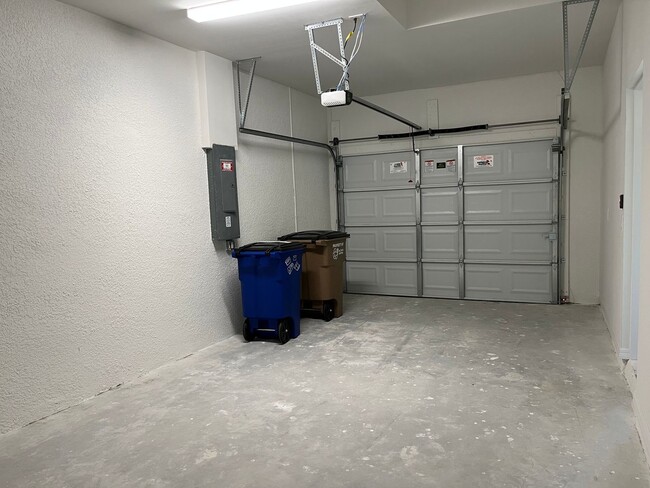 Building Photo - BRAND NEW 2/2 BATH HOME-SW LEHIGH ACRES