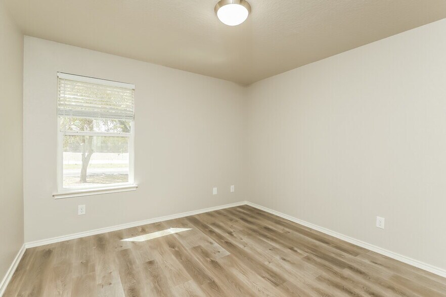 Building Photo - 6319 Tulia Way