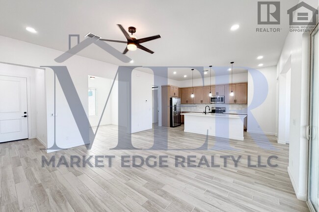 Building Photo - 3Bed/3Bath Home in North Scottsdale w/Casi...