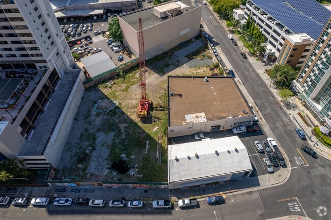 construction photo - Ililani